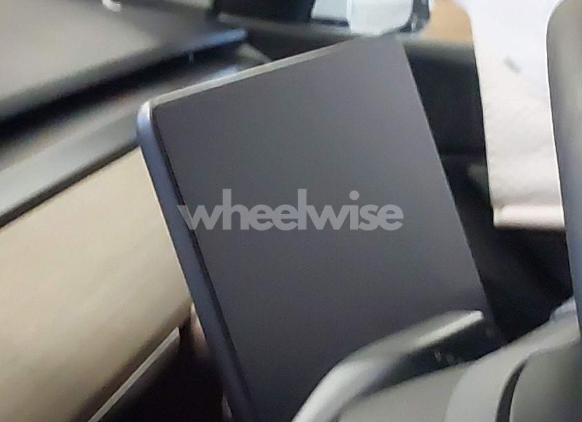 Photo 16 of 2020 Tesla Model Y LONG RANGE DUAL MOTOR ALL-WHEEL DRIVE (VIN 5YJYGDEE5LF043801)
