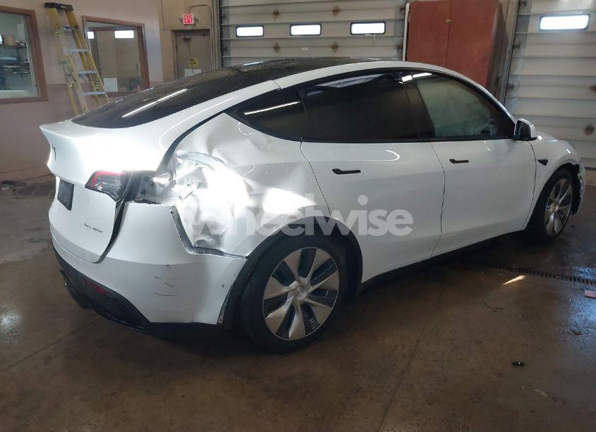 Photo 4 of 2020 Tesla Model Y LONG RANGE DUAL MOTOR ALL-WHEEL DRIVE (VIN 5YJYGDEE5LF043801)