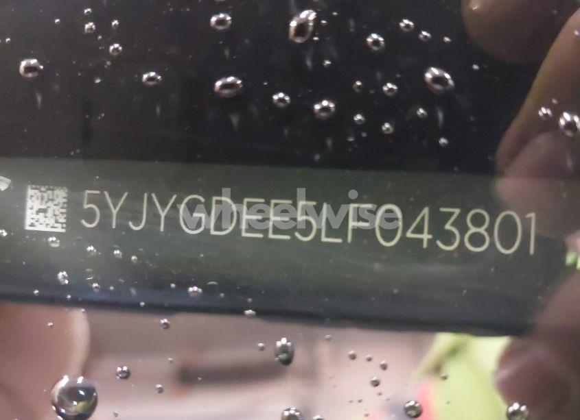 Photo 9 of 2020 Tesla Model Y LONG RANGE DUAL MOTOR ALL-WHEEL DRIVE (VIN 5YJYGDEE5LF043801)