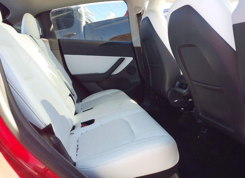 Photo 8 of 2020 Tesla Model Y LONG RANGE DUAL MOTOR ALL-WHEEL DRIVE (VIN 5YJYGDEE5LF049713)