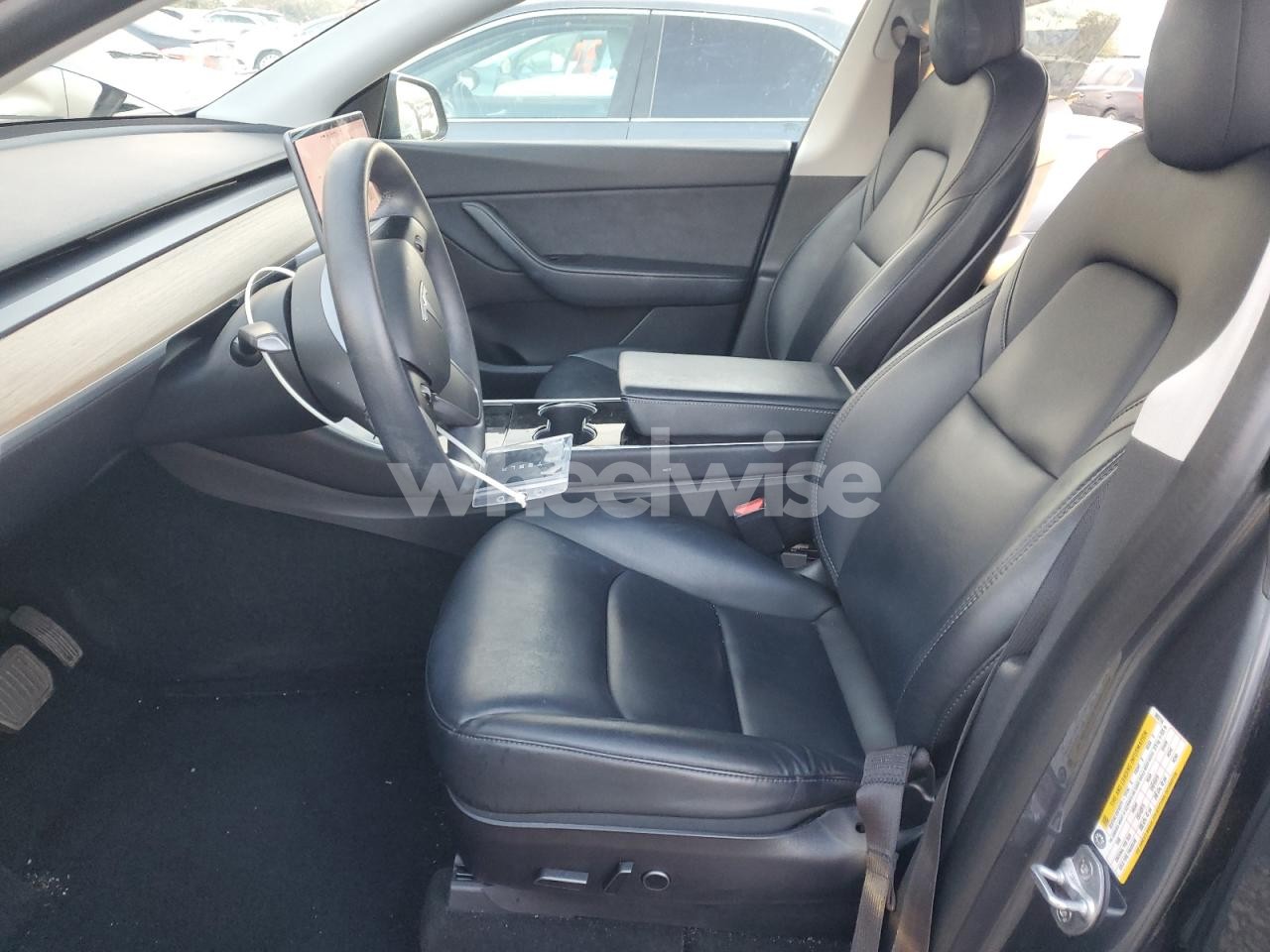 Photo 7 of 2021 TESLA MODEL Y (VIN 5YJYGDEE5MF093714)