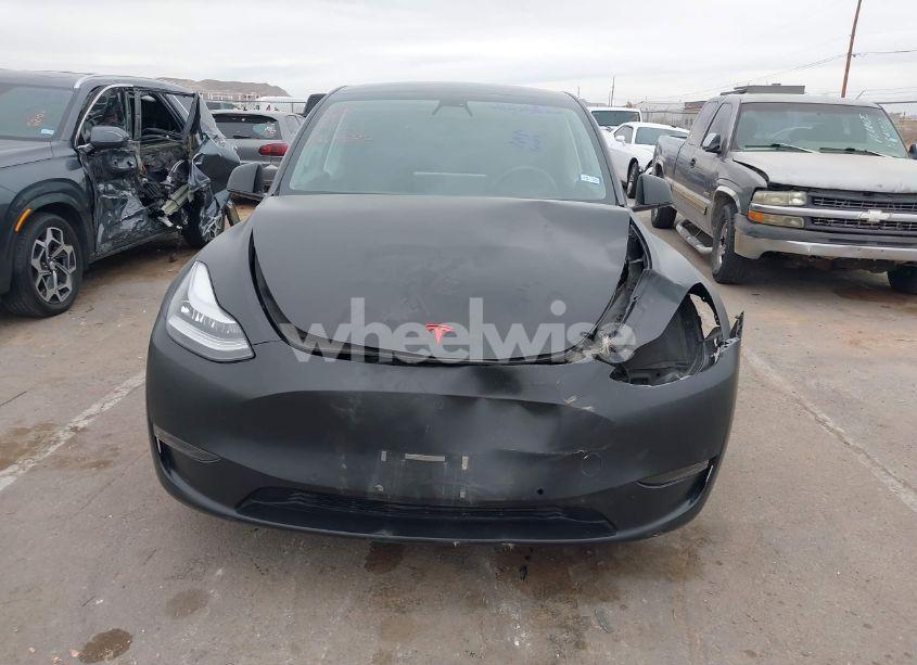 Photo 12 of 2021 Tesla Model Y LONG RANGE DUAL MOTOR ALL-WHEEL DRIVE (VIN 5YJYGDEE5MF111774)