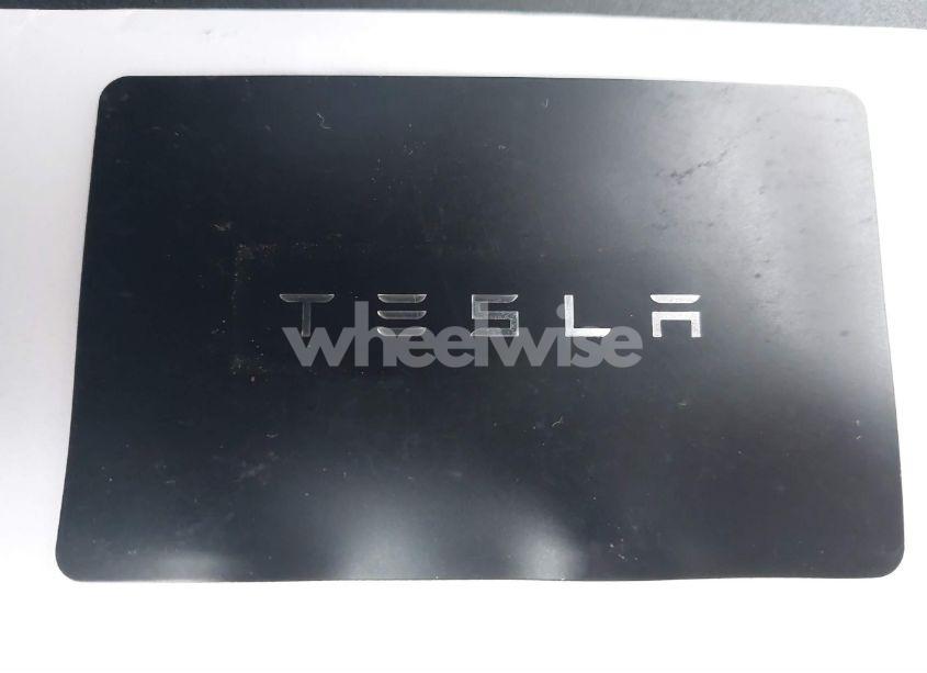 Photo 11 of 2021 Tesla Model Y LONG RANGE DUAL MOTOR ALL-WHEEL DRIVE (VIN 5YJYGDEE5MF240579)