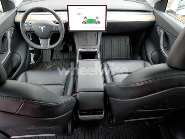 Photo 8 of 2021 TESLA MODEL Y (VIN 5YJYGDEE5MF244969)