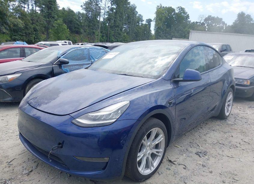 Photo 2 of 2021 Tesla Model Y LONG RANGE DUAL MOTOR ALL-WHEEL DRIVE (VIN 5YJYGDEE5MF280239)