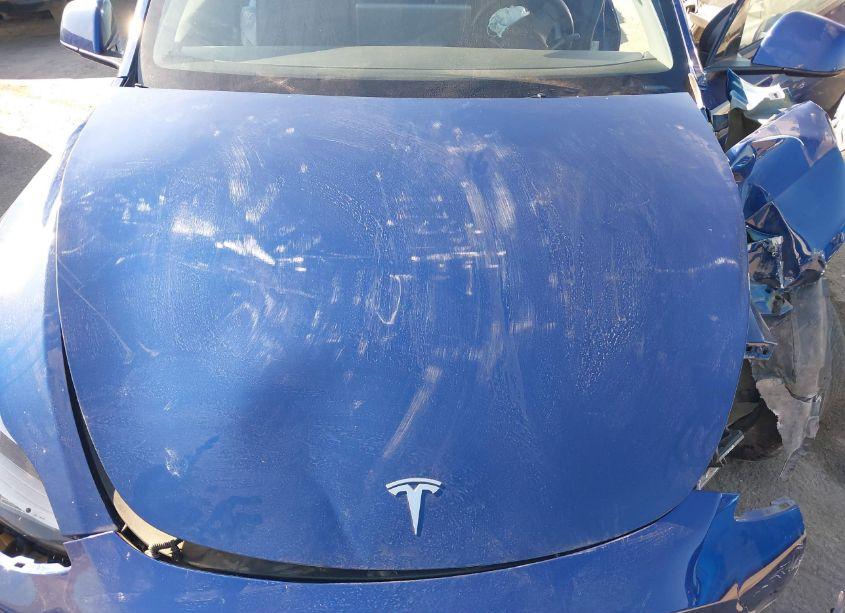 Photo 10 of 2021 Tesla Model Y LONG RANGE DUAL MOTOR ALL-WHEEL DRIVE (VIN 5YJYGDEE6MF091762)