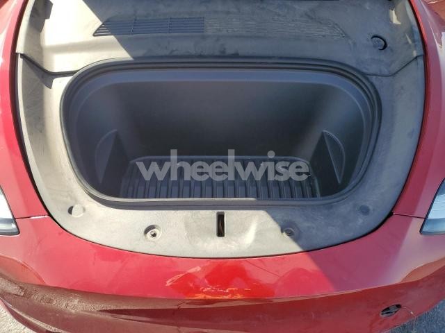 Photo 9 of 2021 TESLA MODEL Y (VIN 5YJYGDEE6MF096413)