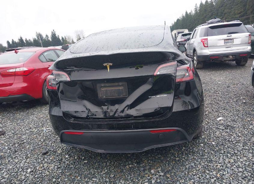 Photo 16 of 2021 Tesla Model Y LONG RANGE DUAL MOTOR ALL-WHEEL DRIVE (VIN 5YJYGDEE6MF239697)