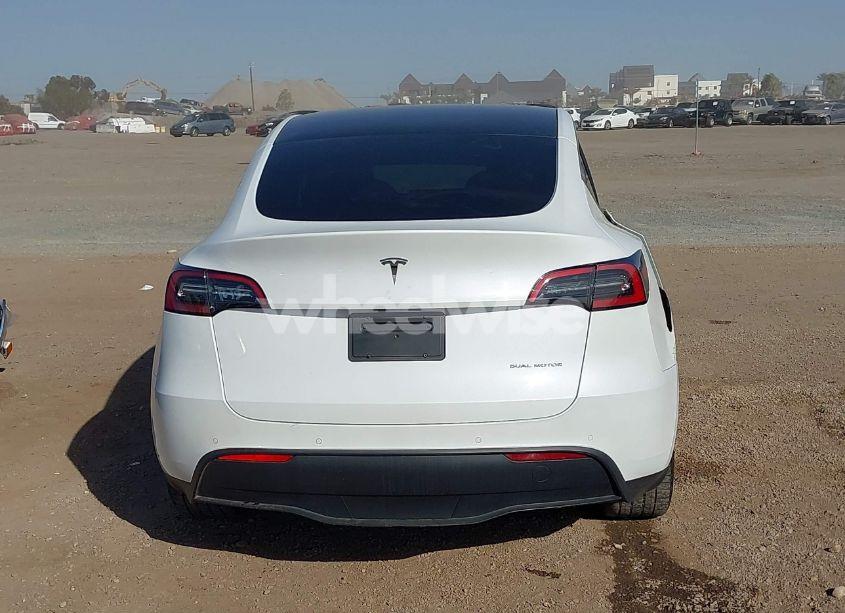 Photo 17 of 2021 Tesla Model Y LONG RANGE DUAL MOTOR ALL-WHEEL DRIVE (VIN 5YJYGDEE6MF281206)