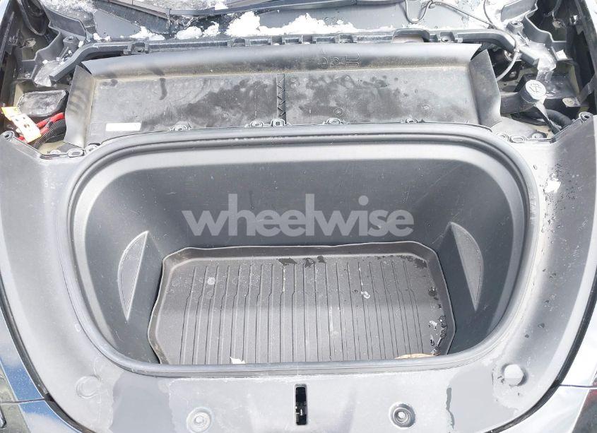 Photo 10 of 2021 Tesla Model Y LONG RANGE DUAL MOTOR ALL-WHEEL DRIVE (VIN 5YJYGDEE6MF285336)