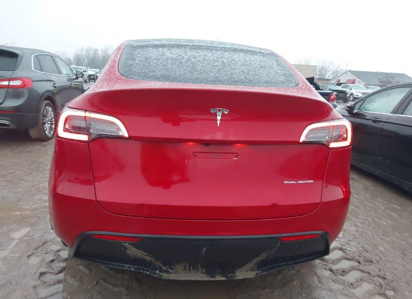 Photo 16 of 2021 Tesla Model Y LONG RANGE DUAL MOTOR ALL-WHEEL DRIVE (VIN 5YJYGDEE6MF300014)