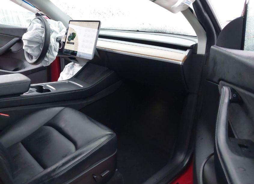 Photo 5 of 2021 Tesla Model Y LONG RANGE DUAL MOTOR ALL-WHEEL DRIVE (VIN 5YJYGDEE6MF300014)