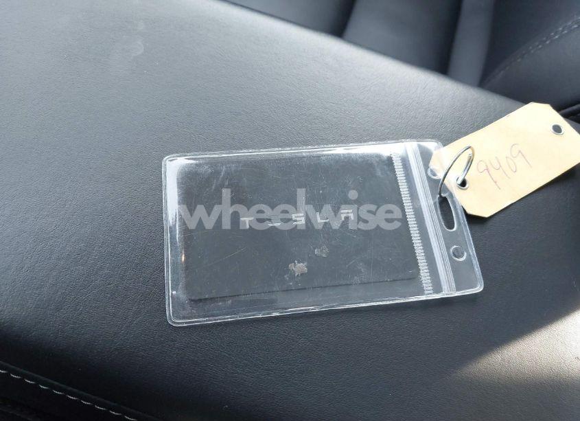 Photo 11 of 2020 Tesla Model Y LONG RANGE DUAL MOTOR ALL-WHEEL DRIVE (VIN 5YJYGDEE7LF047204)