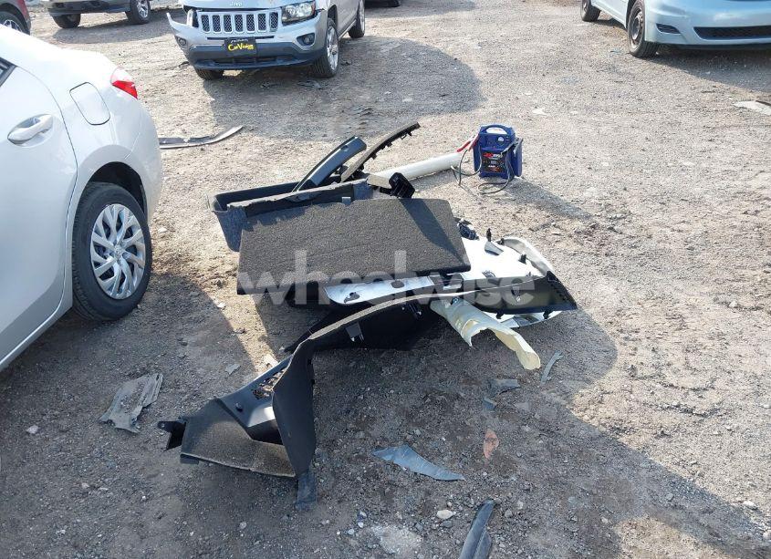 Photo 12 of 2020 Tesla Model Y LONG RANGE DUAL MOTOR ALL-WHEEL DRIVE (VIN 5YJYGDEE7LF047204)