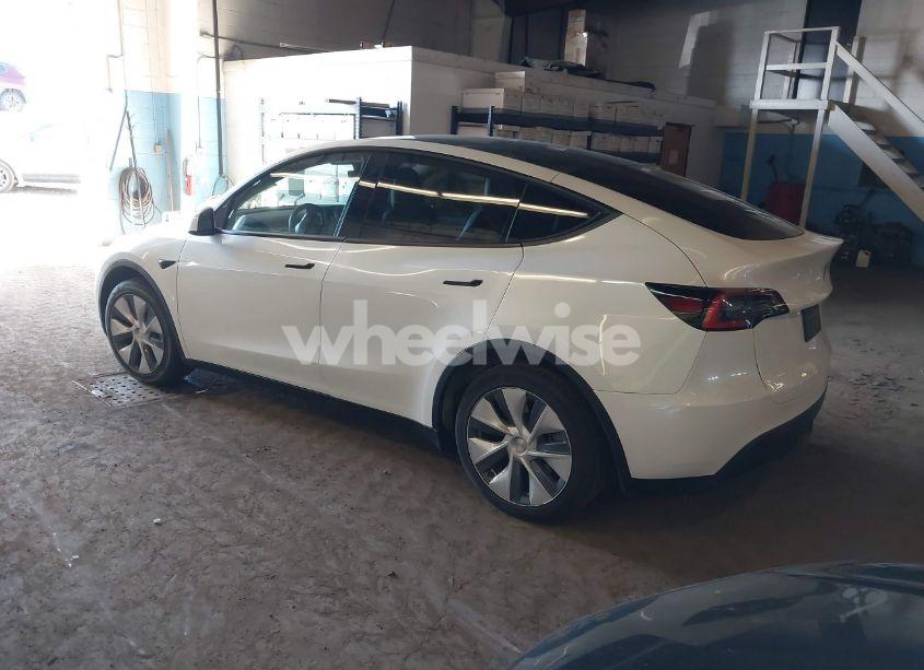 Photo 3 of 2020 Tesla Model Y LONG RANGE DUAL MOTOR ALL-WHEEL DRIVE (VIN 5YJYGDEE7LF050362)