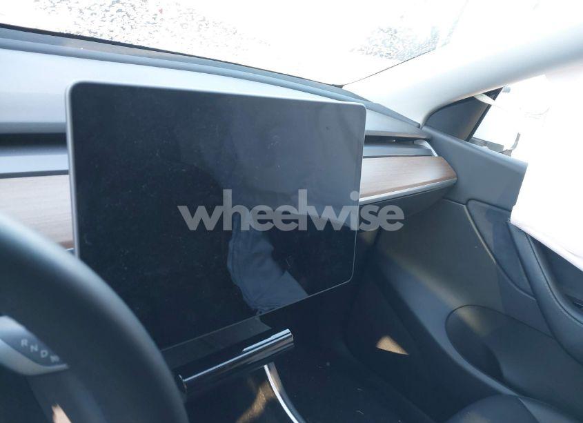 Photo 17 of 2021 Tesla Model Y LONG RANGE DUAL MOTOR ALL-WHEEL DRIVE (VIN 5YJYGDEE7MF068233)