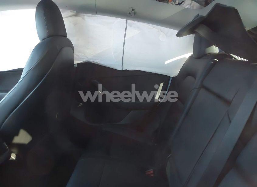 Photo 5 of 2021 Tesla Model Y LONG RANGE DUAL MOTOR ALL-WHEEL DRIVE (VIN 5YJYGDEE7MF068233)