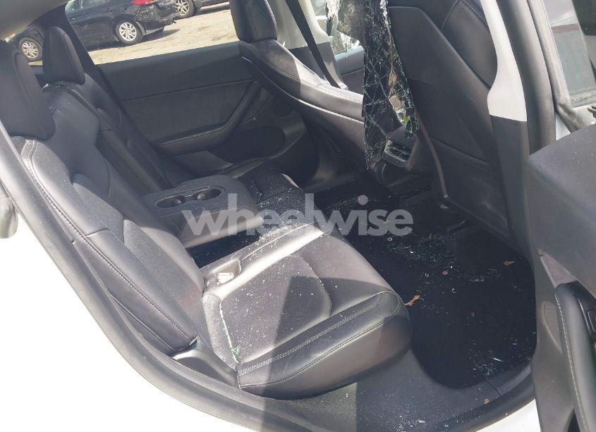 Photo 8 of 2021 Tesla Model Y LONG RANGE DUAL MOTOR ALL-WHEEL DRIVE (VIN 5YJYGDEE7MF077708)