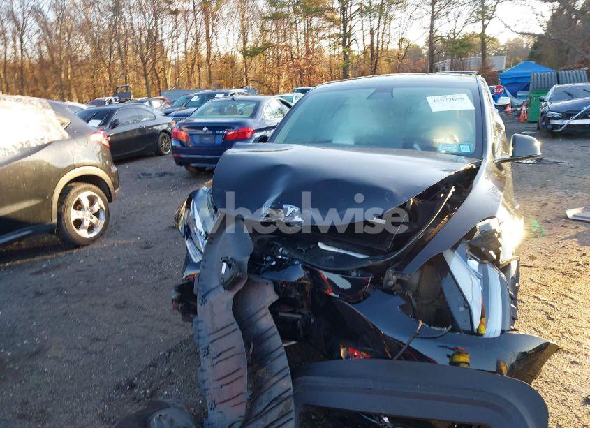 Photo 11 of 2021 Tesla Model Y LONG RANGE DUAL MOTOR ALL-WHEEL DRIVE (VIN 5YJYGDEE7MF077983)