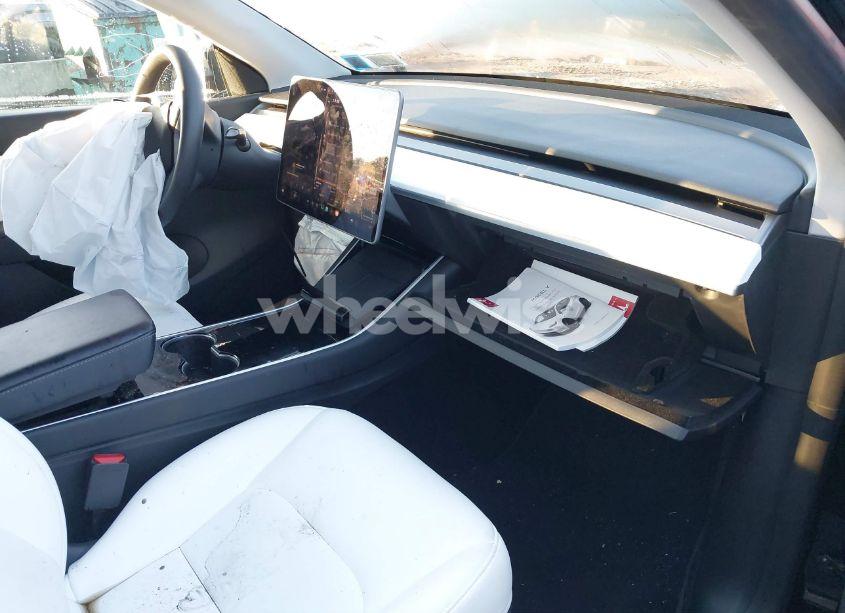 Photo 5 of 2021 Tesla Model Y LONG RANGE DUAL MOTOR ALL-WHEEL DRIVE (VIN 5YJYGDEE7MF077983)