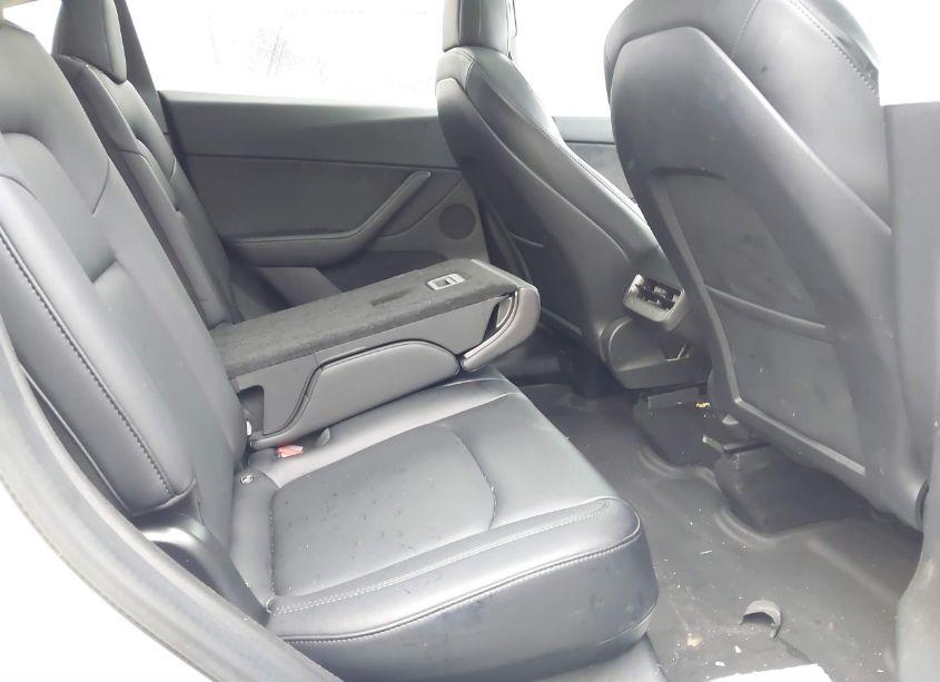 Photo 8 of 2021 Tesla Model Y LONG RANGE DUAL MOTOR ALL-WHEEL DRIVE (VIN 5YJYGDEE7MF083718)