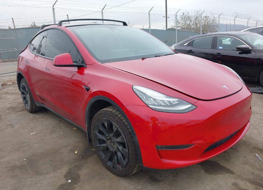 2021 Tesla Model Y LONG RANGE DUAL MOTOR ALL-WHEEL DRIVE (VIN 5YJYGDEE7MF088398) main photo