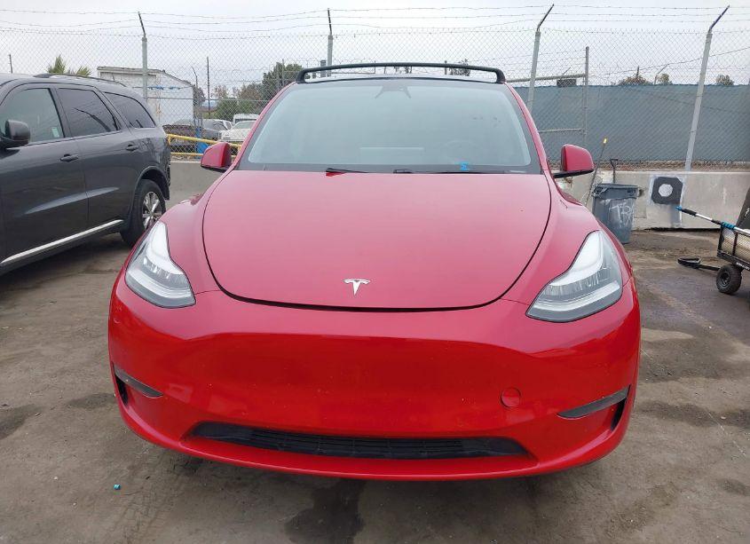 Photo 13 of 2021 Tesla Model Y LONG RANGE DUAL MOTOR ALL-WHEEL DRIVE (VIN 5YJYGDEE7MF088398)