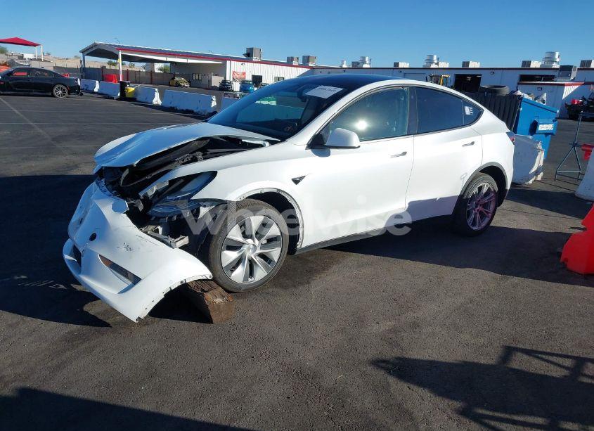 Photo 2 of 2021 Tesla Model Y LONG RANGE DUAL MOTOR ALL-WHEEL DRIVE (VIN 5YJYGDEE7MF094346)