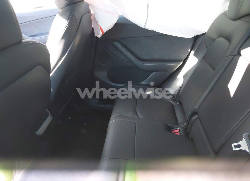 Photo 8 of 2021 Tesla Model Y LONG RANGE DUAL MOTOR ALL-WHEEL DRIVE (VIN 5YJYGDEE7MF110514)