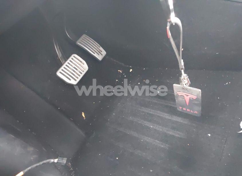Photo 11 of 2021 Tesla Model Y LONG RANGE DUAL MOTOR ALL-WHEEL DRIVE (VIN 5YJYGDEE7MF145652)