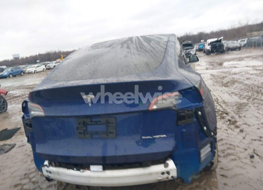 Photo 17 of 2021 Tesla Model Y LONG RANGE DUAL MOTOR ALL-WHEEL DRIVE (VIN 5YJYGDEE7MF145652)