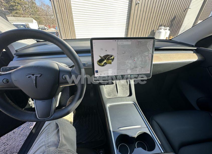 Photo 11 of 2021 Tesla Model Y LONG RANGE DUAL MOTOR ALL-WHEEL DRIVE (VIN 5YJYGDEE7MF196889)