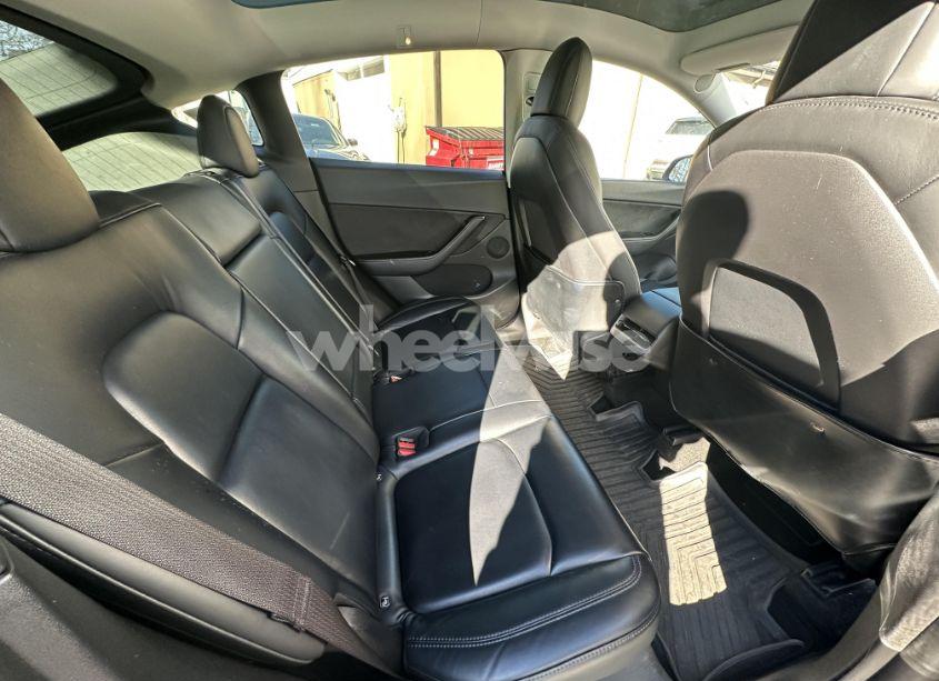 Photo 7 of 2021 Tesla Model Y LONG RANGE DUAL MOTOR ALL-WHEEL DRIVE (VIN 5YJYGDEE7MF196889)