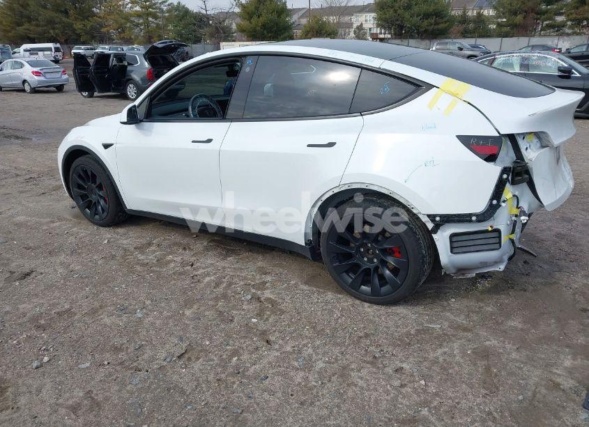 Photo 3 of 2021 Tesla Model Y LONG RANGE DUAL MOTOR ALL-WHEEL DRIVE (VIN 5YJYGDEE7MF299522)