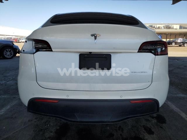 Photo 10 of 2020 TESLA MODEL Y (VIN 5YJYGDEE8LF004345)