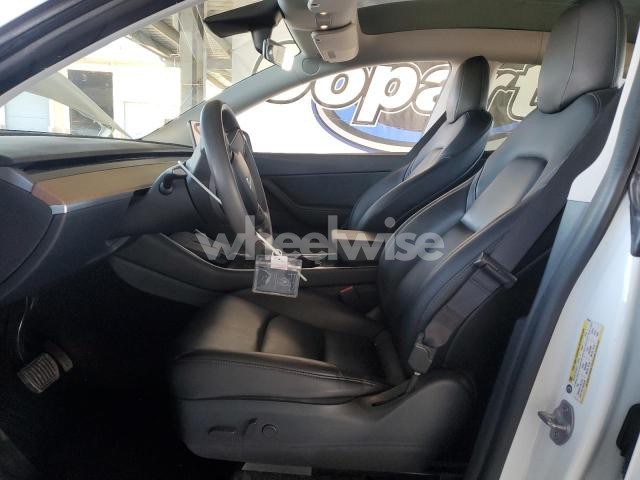 Photo 13 of 2020 TESLA MODEL Y (VIN 5YJYGDEE8LF004345)