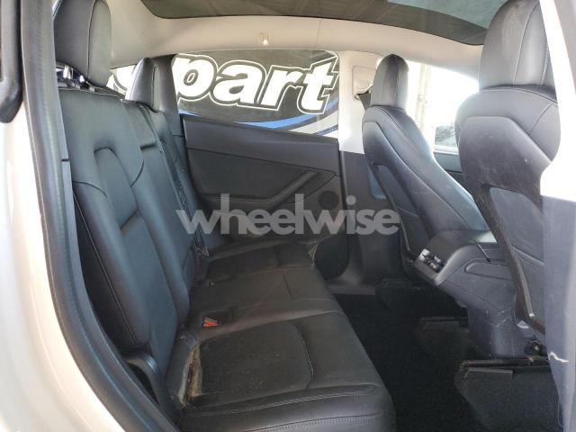 Photo 6 of 2020 TESLA MODEL Y (VIN 5YJYGDEE8LF004345)