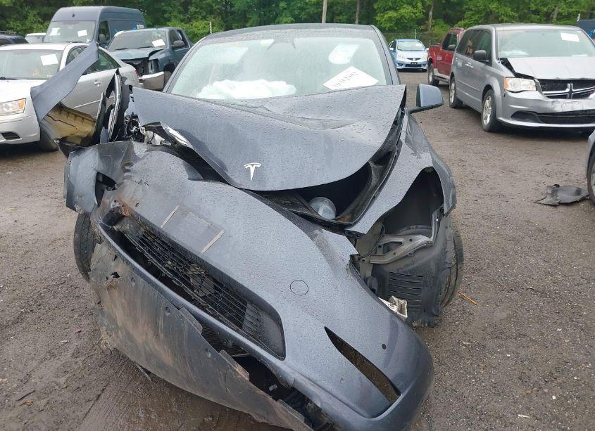 Photo 12 of 2020 Tesla Model Y LONG RANGE DUAL MOTOR ALL-WHEEL DRIVE (VIN 5YJYGDEE8LF032663)