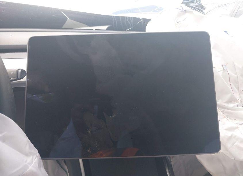 Photo 17 of 2020 Tesla Model Y LONG RANGE DUAL MOTOR ALL-WHEEL DRIVE (VIN 5YJYGDEE8LF032663)