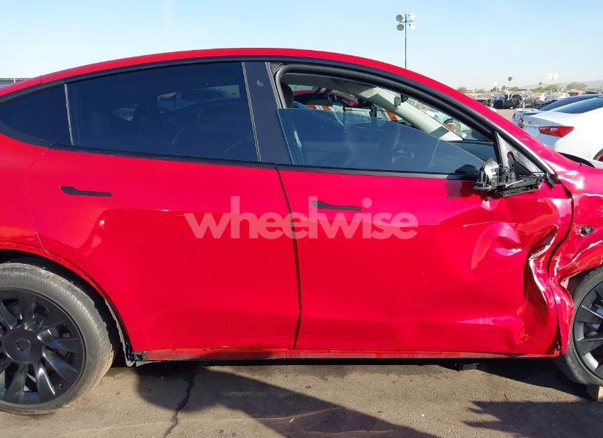 Photo 14 of 2020 Tesla Model Y LONG RANGE DUAL MOTOR ALL-WHEEL DRIVE (VIN 5YJYGDEE8LF057269)