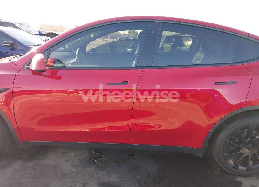 Photo 15 of 2020 Tesla Model Y LONG RANGE DUAL MOTOR ALL-WHEEL DRIVE (VIN 5YJYGDEE8LF057269)