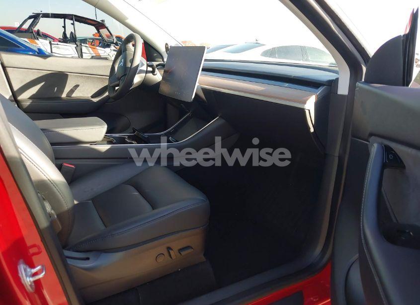 Photo 5 of 2020 Tesla Model Y LONG RANGE DUAL MOTOR ALL-WHEEL DRIVE (VIN 5YJYGDEE8LF057269)