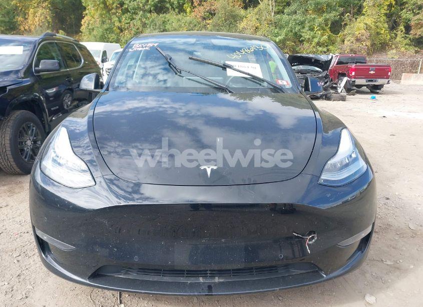 Photo 12 of 2021 Tesla Model Y LONG RANGE DUAL MOTOR ALL-WHEEL DRIVE (VIN 5YJYGDEE8MF064739)