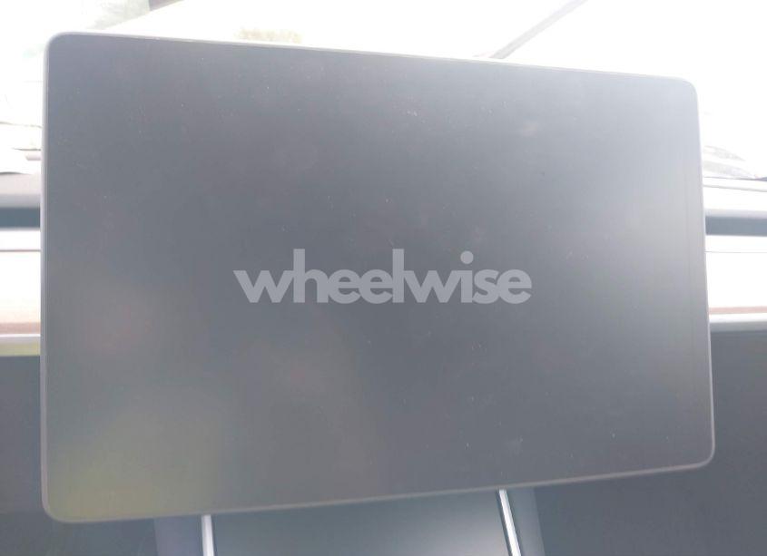 Photo 15 of 2021 Tesla Model Y LONG RANGE DUAL MOTOR ALL-WHEEL DRIVE (VIN 5YJYGDEE8MF064739)