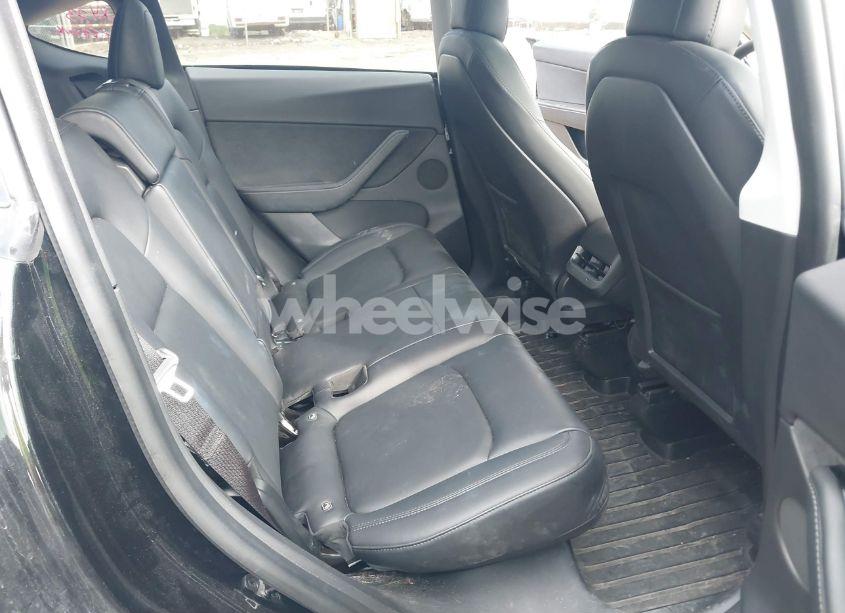 Photo 8 of 2021 Tesla Model Y LONG RANGE DUAL MOTOR ALL-WHEEL DRIVE (VIN 5YJYGDEE8MF064739)