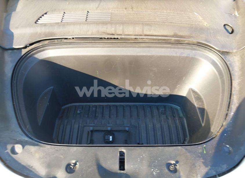 Photo 10 of 2021 Tesla Model Y LONG RANGE DUAL MOTOR ALL-WHEEL DRIVE (VIN 5YJYGDEE8MF077930)