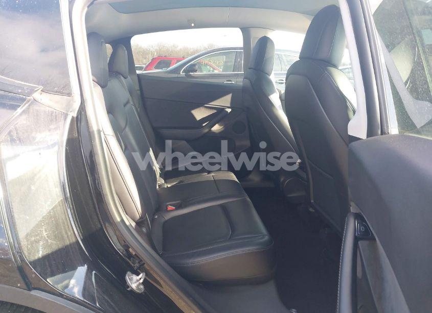 Photo 8 of 2021 Tesla Model Y LONG RANGE DUAL MOTOR ALL-WHEEL DRIVE (VIN 5YJYGDEE8MF078740)