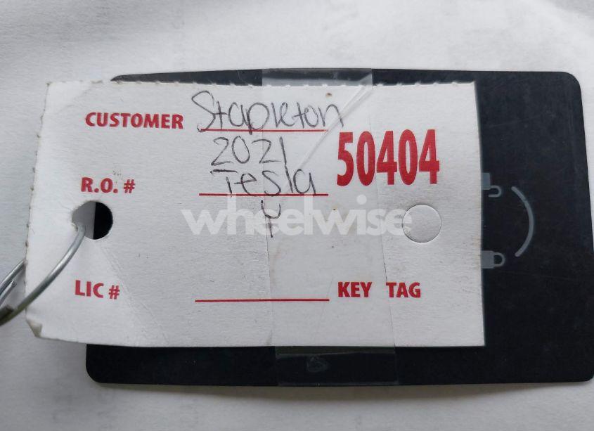 Photo 11 of 2021 Tesla Model Y LONG RANGE DUAL MOTOR ALL-WHEEL DRIVE (VIN 5YJYGDEE8MF101028)