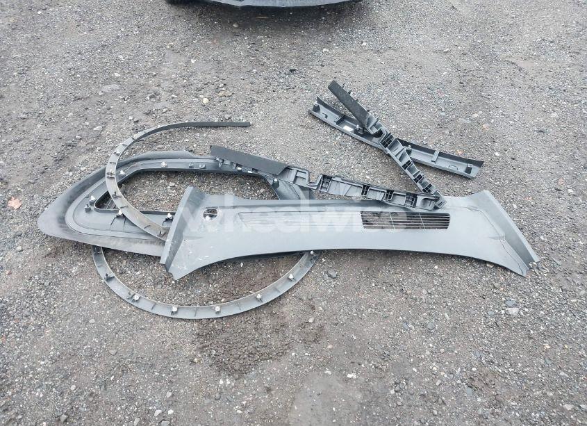 Photo 12 of 2021 Tesla Model Y LONG RANGE DUAL MOTOR ALL-WHEEL DRIVE (VIN 5YJYGDEE8MF101028)