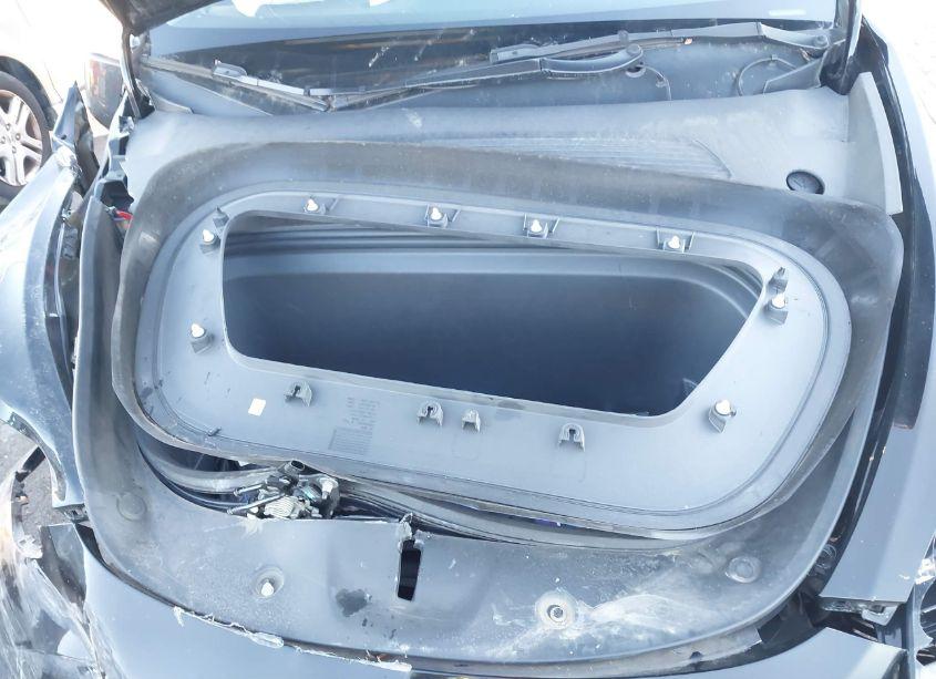 Photo 10 of 2021 Tesla Model Y LONG RANGE DUAL MOTOR ALL-WHEEL DRIVE (VIN 5YJYGDEE8MF138774)